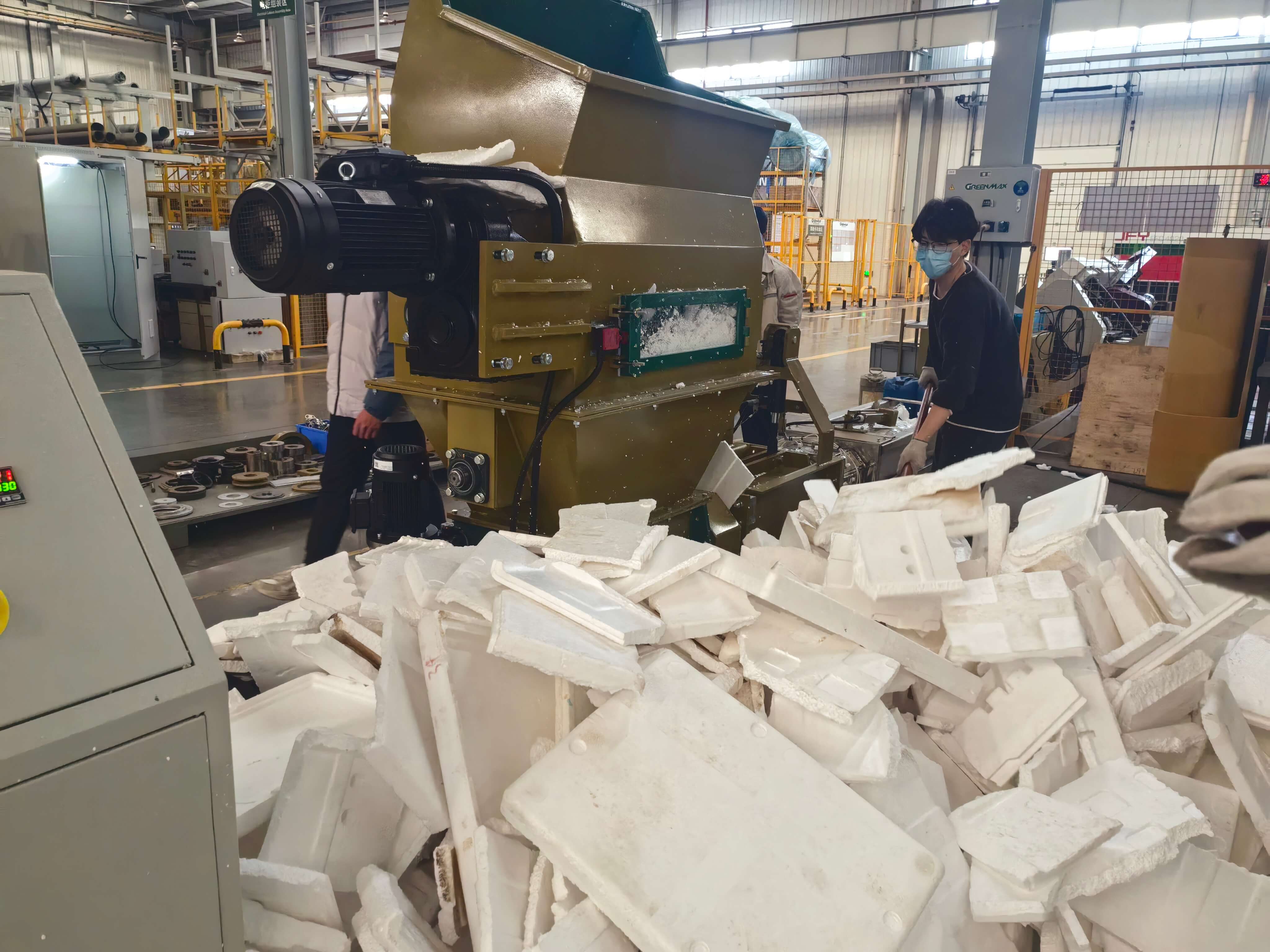 attrezzature per il riciclo della schiuma