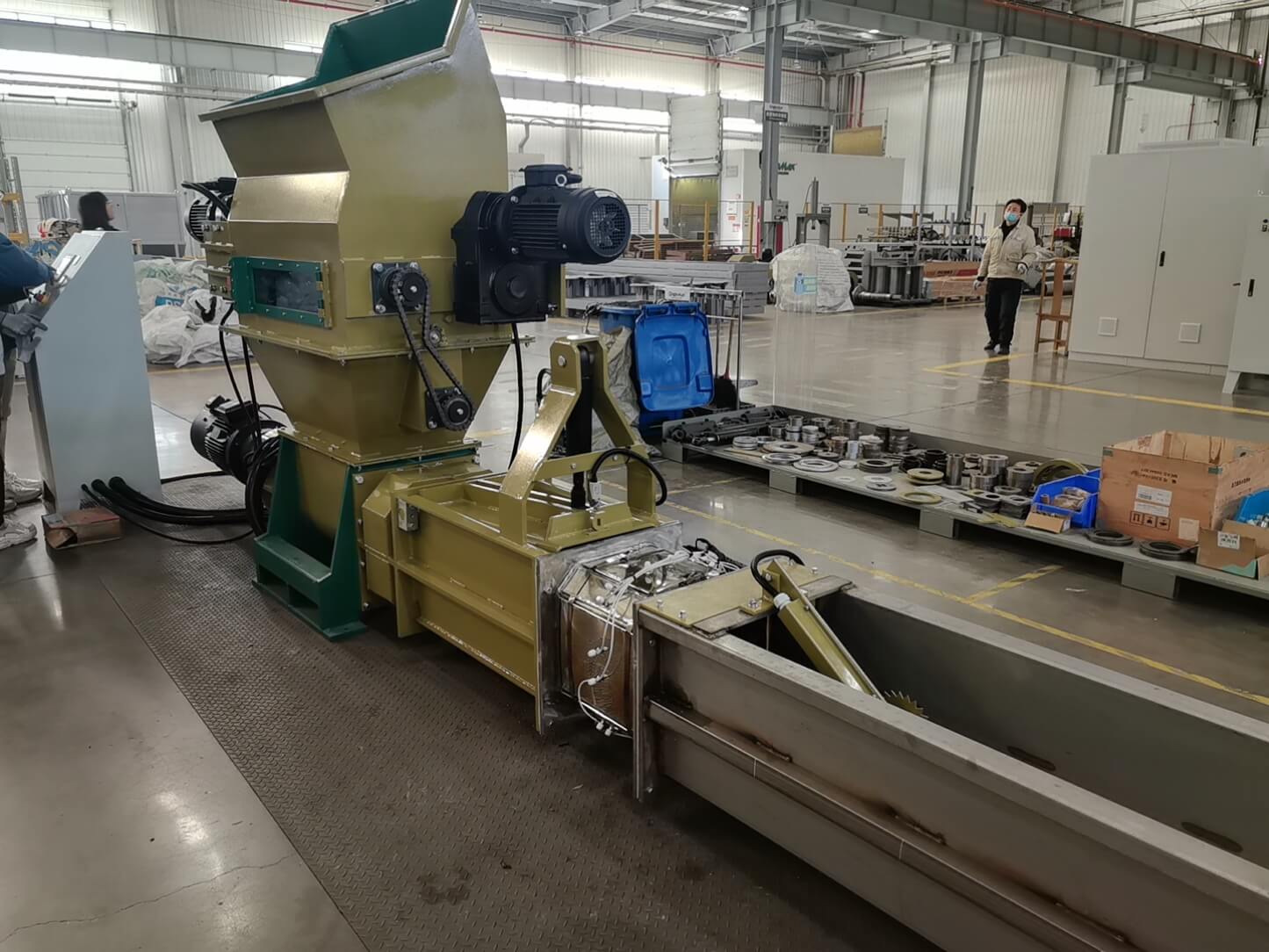 GREENMAX-RECYCLING-MACHINE