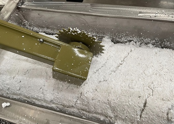 dispositivo di rilevamento del materiale fuso